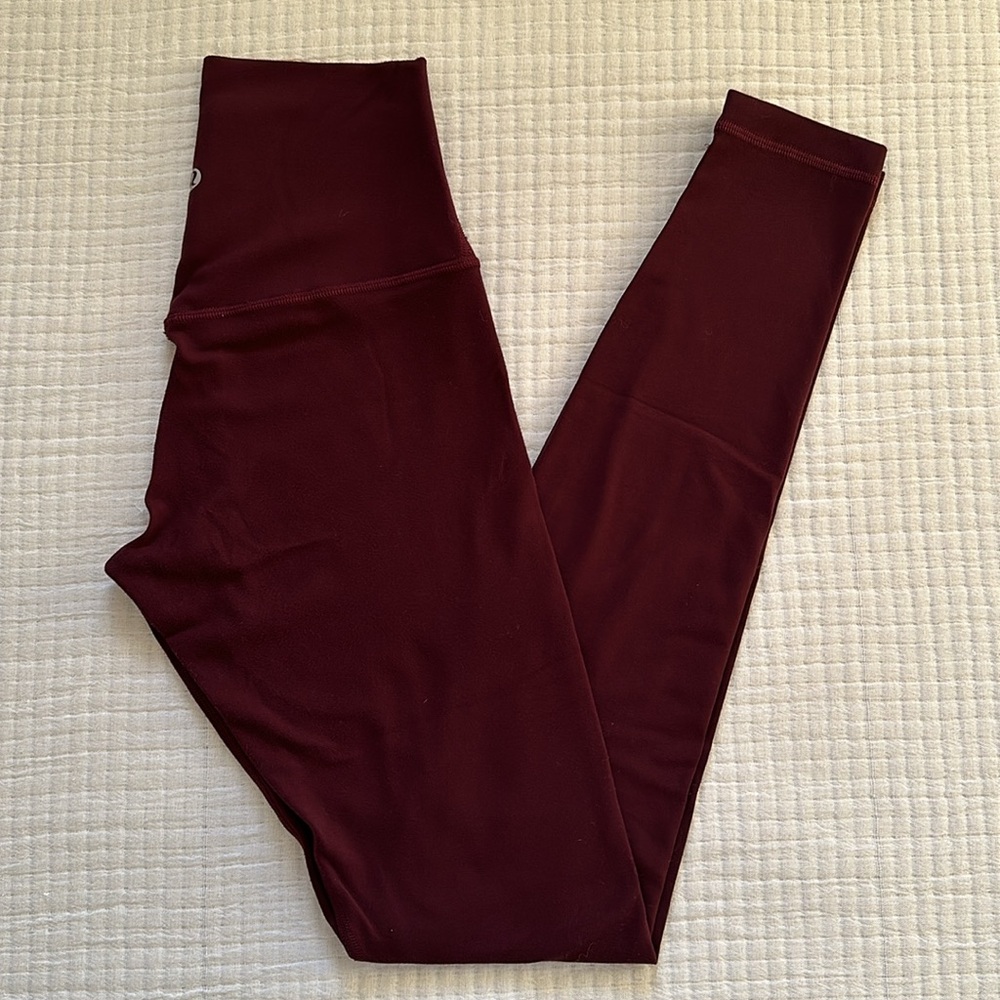 LIKE NEW Lululemon Align Leggings - Cassis - Size 2 - Length 28